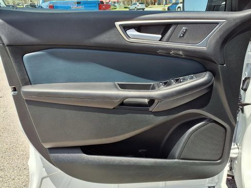 Used 2023 Ford Edge SEL w/ Sport Appearance Package AWD/4WD image 24