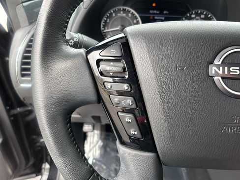 Used 2022 Nissan Armada SL w/ Midnight Edition Package AWD/4WD image 31