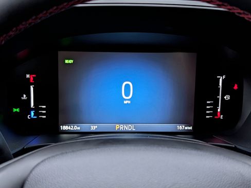 Used 2023 Ford Escape ST-Line Select image 24