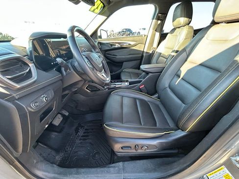 Used 2024 Chevrolet TrailBlazer ACTIV w/ Convenience Package image 12