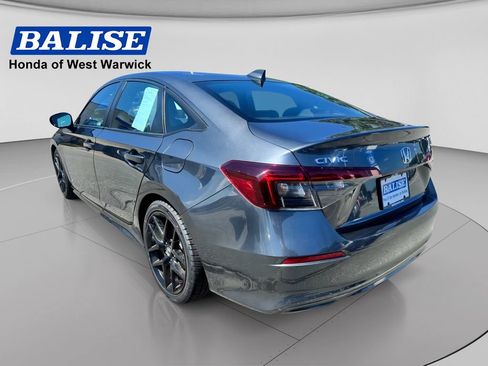 Used 2025 Honda Civic Sport image 3