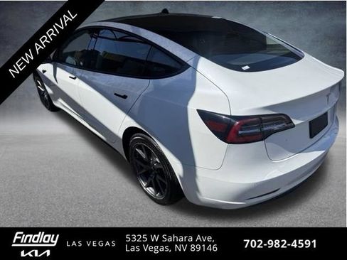 Used 2022 Tesla Model 3 RWD image 6