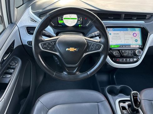 Used 2017 Chevrolet Bolt Premier image 28