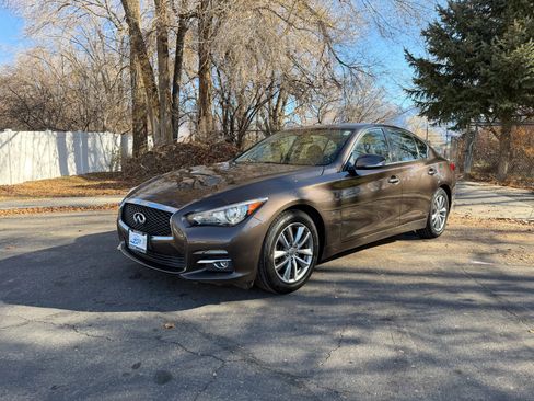 Used 2014 INFINITI Q50 Premium w/ Navigation Package image 4
