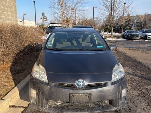 Used 2010 Toyota Prius Three image 2