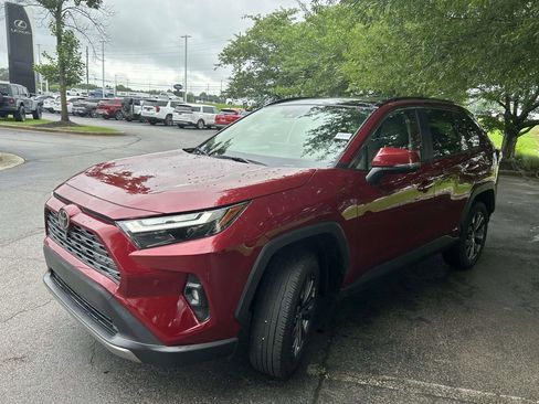 Used 2025 Toyota RAV4 Limited w/ Advanced Technology Package AWD/4WD image 5
