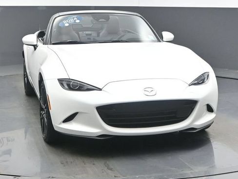 Used 2024 MAZDA MX-5 Miata Grand Touring w/ Weather Package RWD image 50