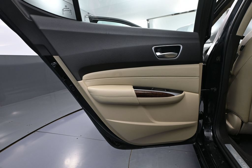 Used 2020 Acura TLX FWD image 30