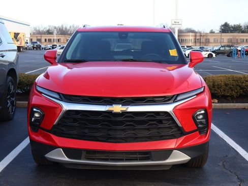 Used 2023 Chevrolet Blazer LT w/ Convenience Package image 2