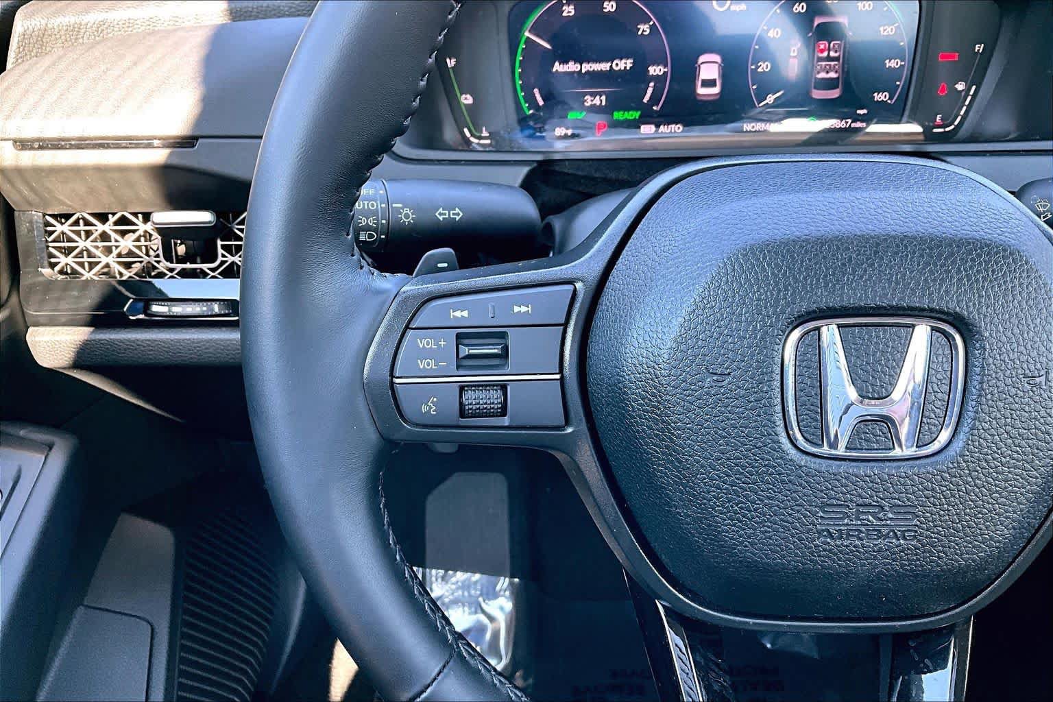 Certified 2025 Honda Accord EX-L image 24