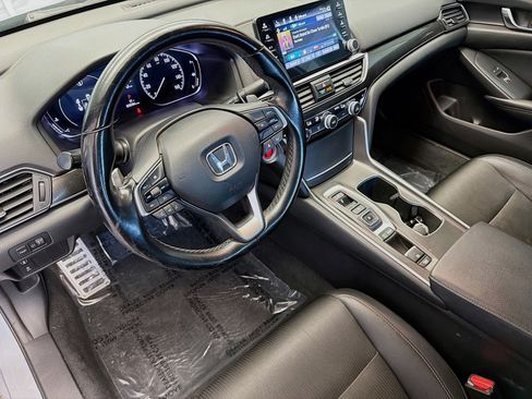 Used 2022 Honda Accord Sport image 7