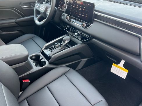 New 2026 GMC Canyon Elevation w/ Convenience Package image 12