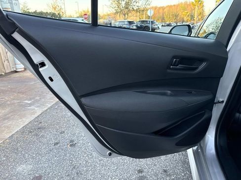 Used 2023 Toyota Corolla LE image 13