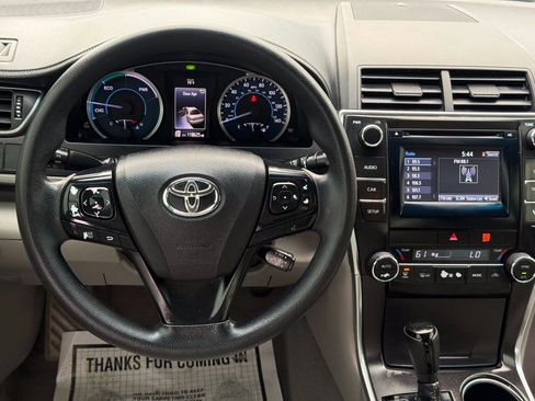 Used 2016 Toyota Camry LE FWD image 16