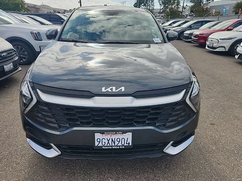 Certified 2023 Kia Sportage LX FWD image 2