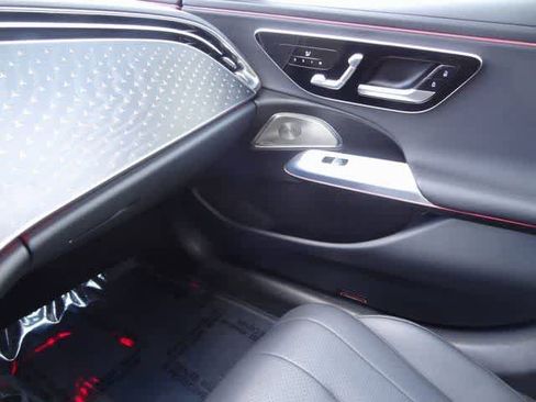 Used 2024 Mercedes-Benz E 350 E 350 image 43
