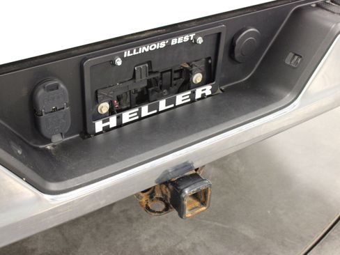 Used 2023 GMC Sierra 1500 SLE w/ Max Trailering Package AWD/4WD image 11