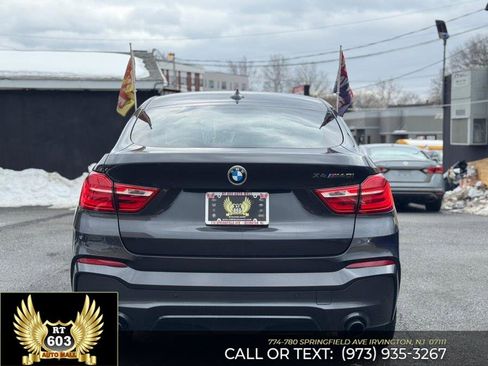 Used 2018 BMW X4 M40i image 4