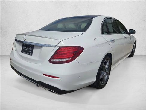 Used 2018 Mercedes-Benz E 300 image 5