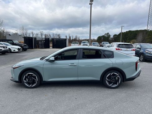 New 2025 Kia K4 EX image 4