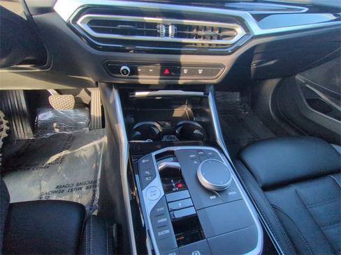Used 2023 BMW 330e xDrive w/ Premium Package image 15