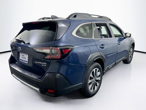 Used 2024 Subaru Outback Limited XT AWD/4WD image 5