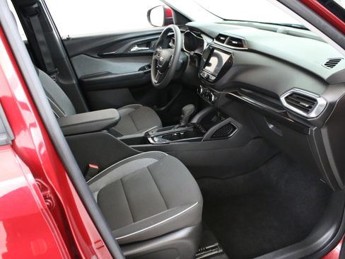 Used 2023 Chevrolet TrailBlazer LT w/ Convenience Package image 28