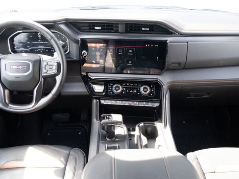 Used 2023 GMC Sierra 1500 AT4 w/ AT4 Preferred Package AWD/4WD image 22
