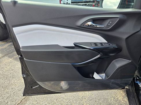 New 2026 Chevrolet Trax LT w/ Driver Confidence Package image 17