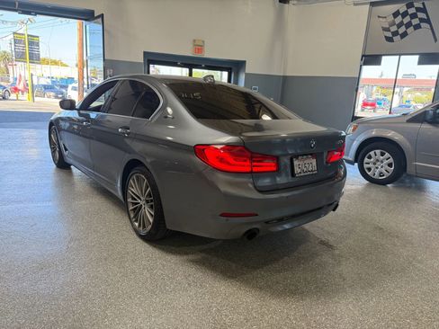 Used 2018 BMW 530e image 5