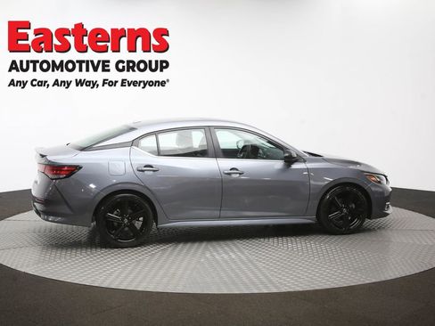Used 2023 Nissan Sentra SR w/ SR Premium Package image 44
