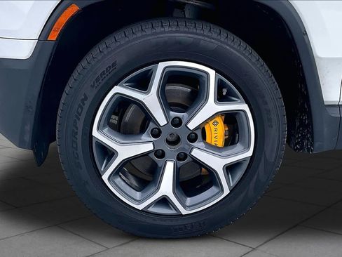 Used 2023 Rivian R1S Launch Edition AWD/4WD image 9