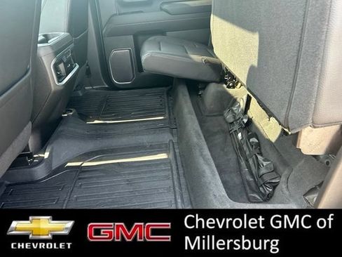Used 2024 GMC Sierra 3500 Denali AWD/4WD image 30