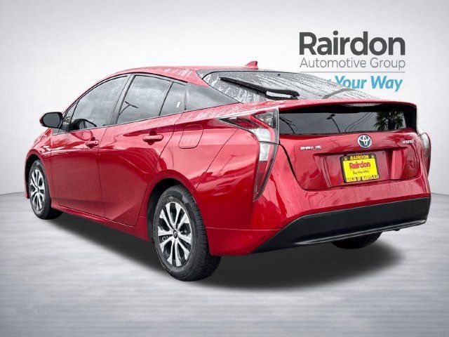 Used 2017 Toyota Prius Two w/ Carpet Mat Package FWD image 5