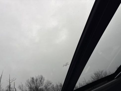 Certified 2022 Ford F150 Lariat w/ Equipment Group 502A High image 15