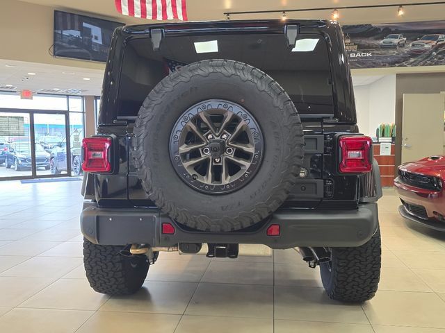 Used 2025 Jeep Wrangler Unlimited Rubicon 392 AWD/4WD image 32
