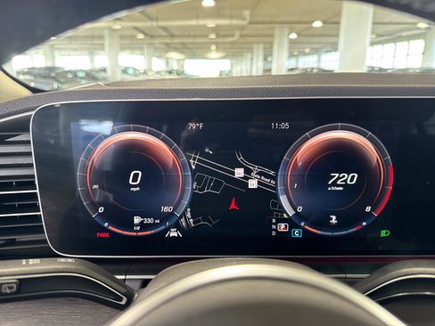 Used 2020 Mercedes-Benz GLE 350 4MATIC image 25