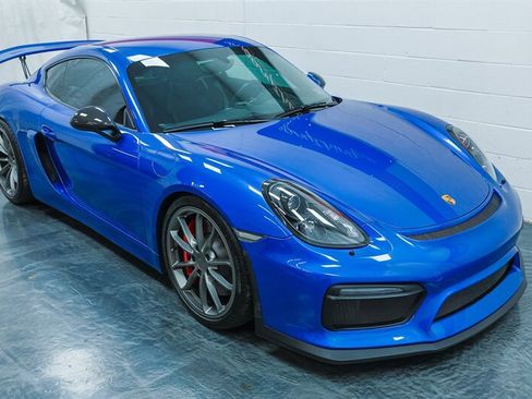 Used 2016 Porsche Cayman GT4 RWD image 39