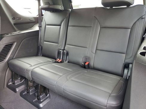 Used 2021 Chevrolet Tahoe Z71 AWD/4WD image 10