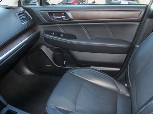 Used 2019 Subaru Outback 3.6R Limited image 31