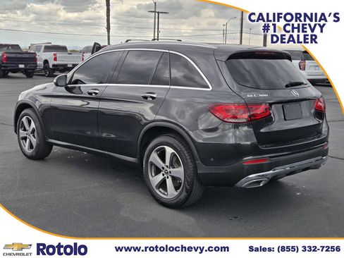 Used 2022 Mercedes-Benz GLC 300 image 5