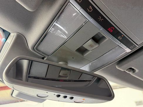 Used 2013 Mercedes-Benz CL 550 4MATIC w/ Sport Pkg image 57