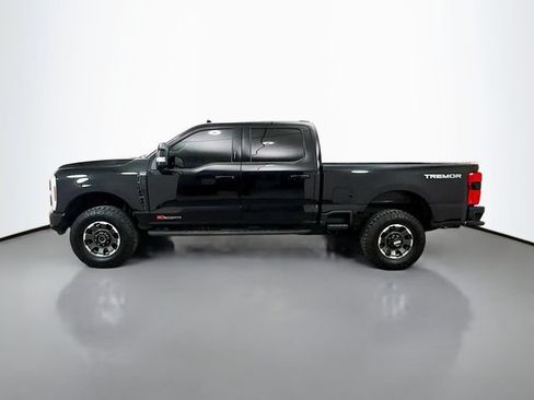 Used 2024 Ford F250 Lariat w/ Lariat Ultimate Package AWD/4WD image 4