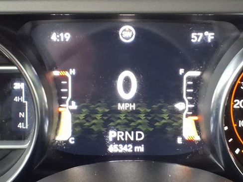 Used 2021 Jeep Wrangler Sport AWD/4WD image 2