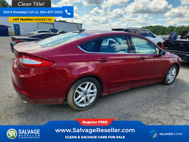 Used 2015 Ford Fusion SE FWD image 4