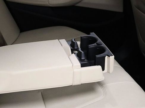 Used 2018 BMW 530i RWD image 21