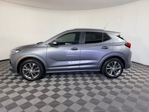 Used 2022 Buick Encore GX Select w/ Sport Touring Package image 9