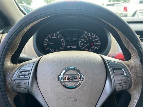 Used 2015 Nissan Altima 2.5 SL w/ Moonroof Package FWD image 24