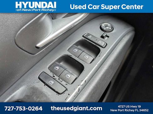 Certified 2022 Hyundai Santa Cruz SEL w/ Activity Package AWD/4WD image 28