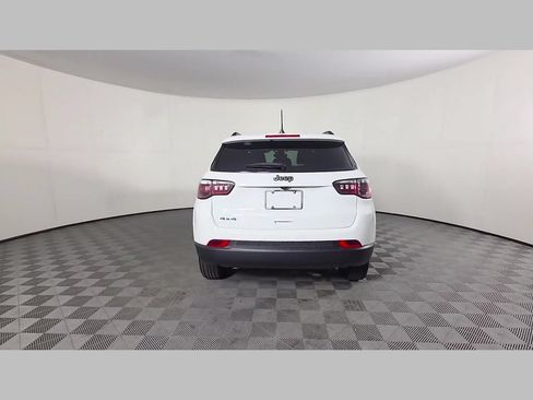 Used 2025 Jeep Compass Latitude w/ Altitude Special Edition AWD/4WD image 41